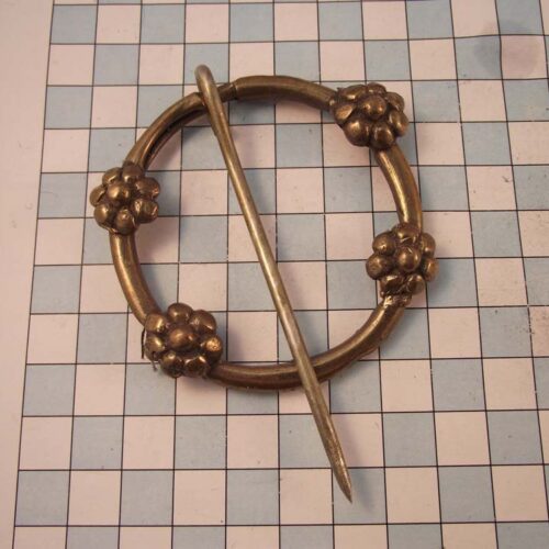 Norman Brooches 3 NBR02-B