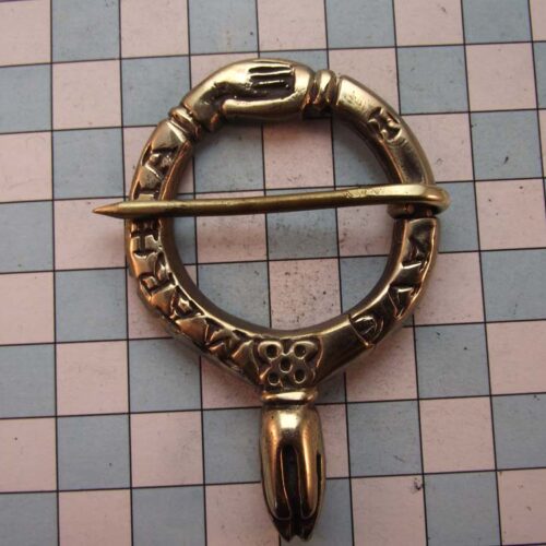 Norman Brooches 8 NBR07-B