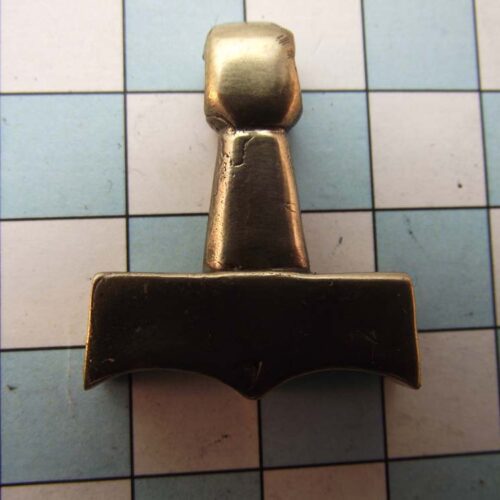 Viking Pendants 42 VA34-B