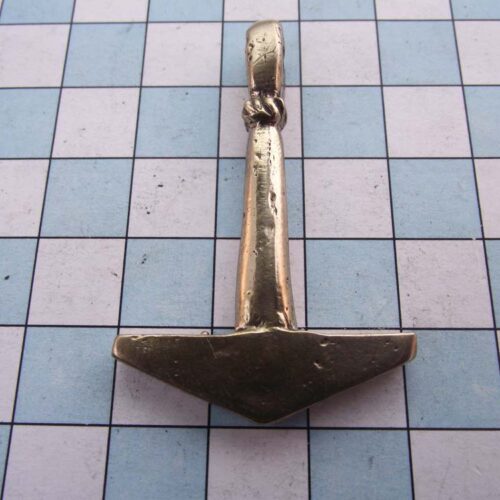 Viking Pendants 61 VA52-B