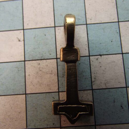 Viking Pendants 64 VA55-B