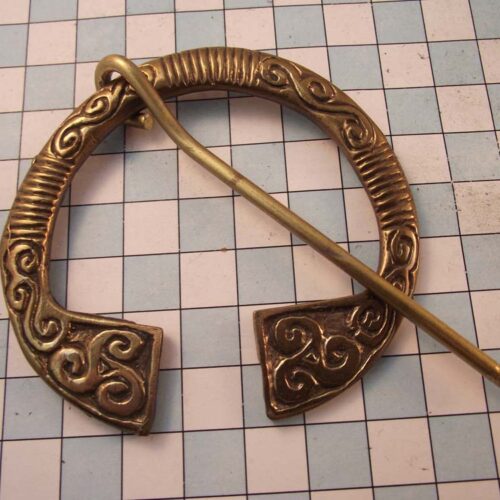 Viking Brooches 28 VBR26-B