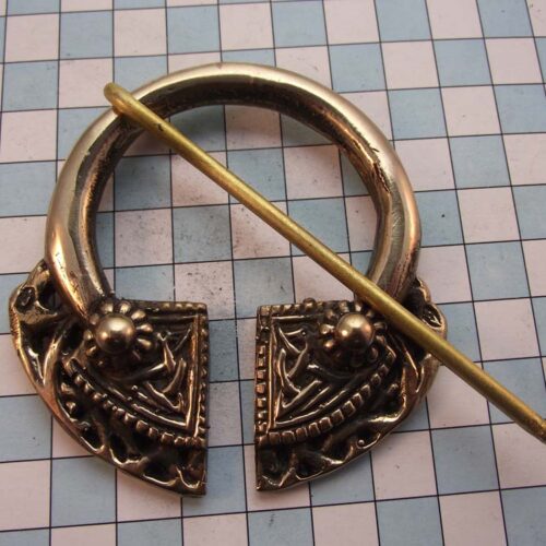 Viking Brooches 50 VBR49-B