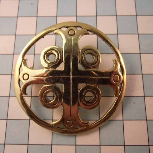 Celtic Brooches, Earrings & Pendants - Gold Plated Pewter. 2 BKB03-PG