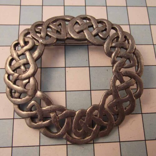 Celtic Brooches, Earrings & Pendants – Silver & Copper Plated Pewter. 10 BKB11-Pw