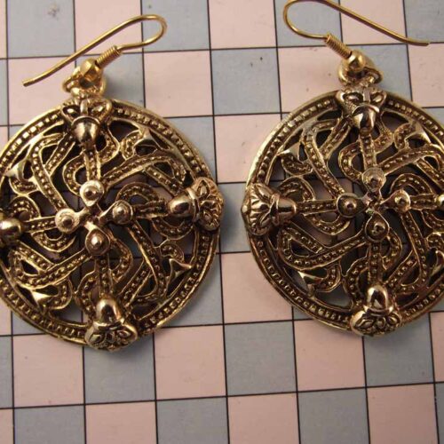 Celtic Brooches, Earrings & Pendants - Gold Plated Pewter. 13 BKE07-PG