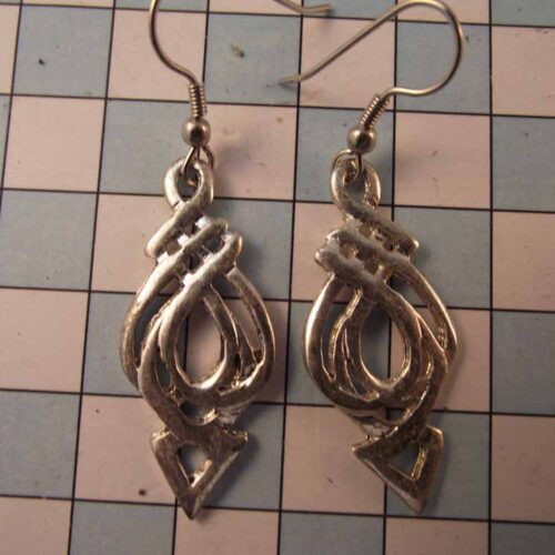 Celtic Brooches, Earrings & Pendants – Silver & Copper Plated Pewter. 29 BKE17-PS