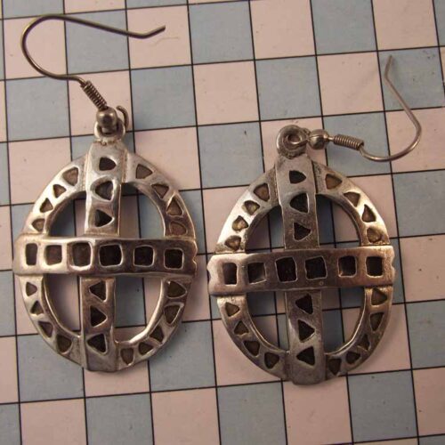 Celtic Brooches, Earrings & Pendants – Silver & Copper Plated Pewter. 32 BKE25-PS