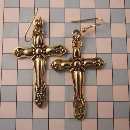 Celtic Brooches, Earrings & Pendants - Gold Plated Pewter. 27 BKE29-PG