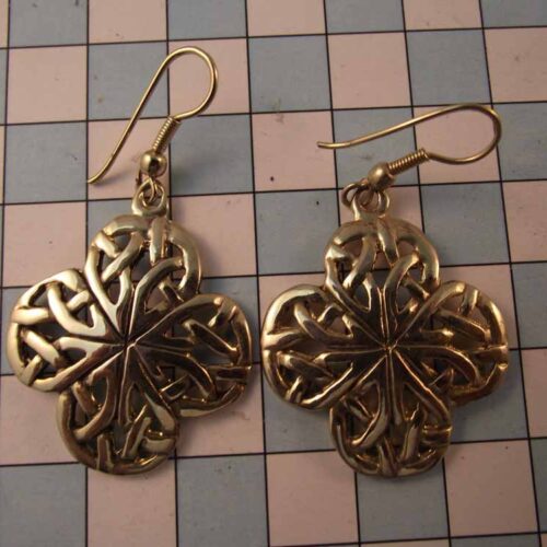 Celtic Brooches, Earrings & Pendants - Gold Plated Pewter. 29 BKE31-PG