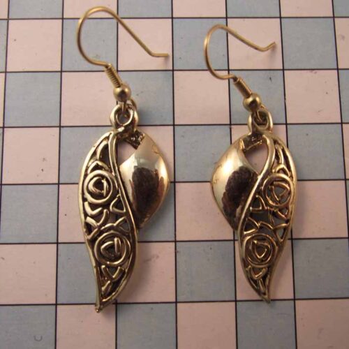Celtic Brooches, Earrings & Pendants - Gold Plated Pewter. 34 BKE39-PG