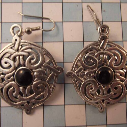 Celtic Brooches, Earrings & Pendants – Silver & Copper Plated Pewter. 52 BKE50-PS