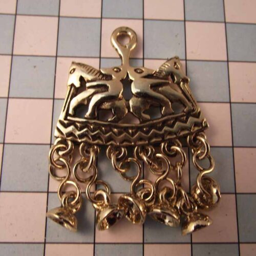 Celtic Brooches, Earrings & Pendants - Gold Plated Pewter. 52 BKN15-PG