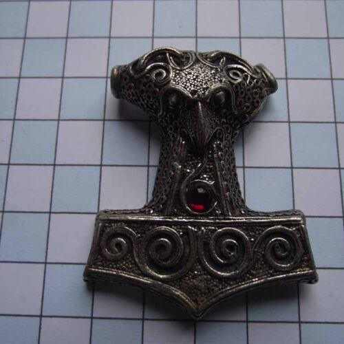 Viking Pendants -Pewter 38 VA71-PSred