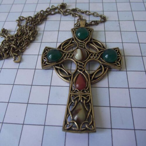 Gold Plated Medieval Stoned Brooches 48 HLN001-GPmulti