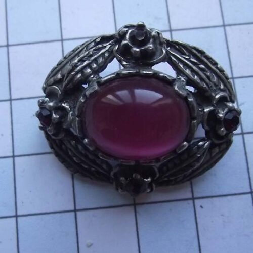 Silver Plated Medieval Stoned Brooches 36 HLB026SPpink