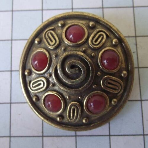 Gold Plated Medieval Stoned Brooches 19 HLB032GPred