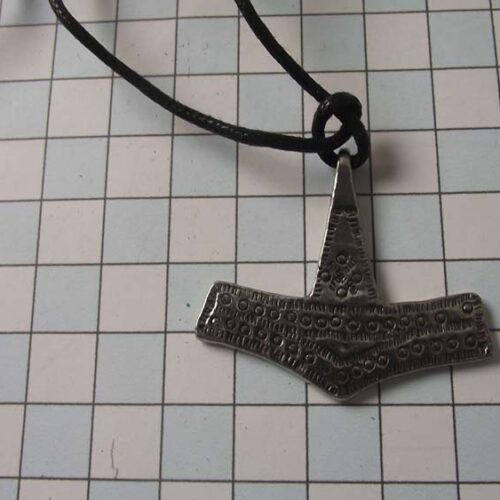 Viking Pendants -Pewter 40 VA89-Pw