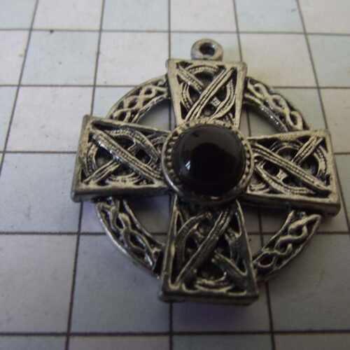 Silver Plated Medieval Stoned Brooches 4 Cross2-PSblack