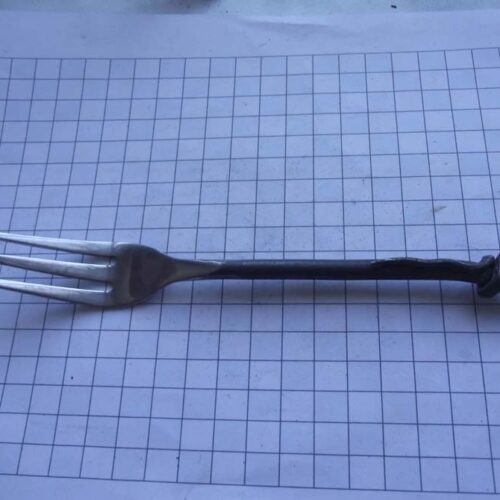 Miscellaneous 10 Cutlery-flametail design fork