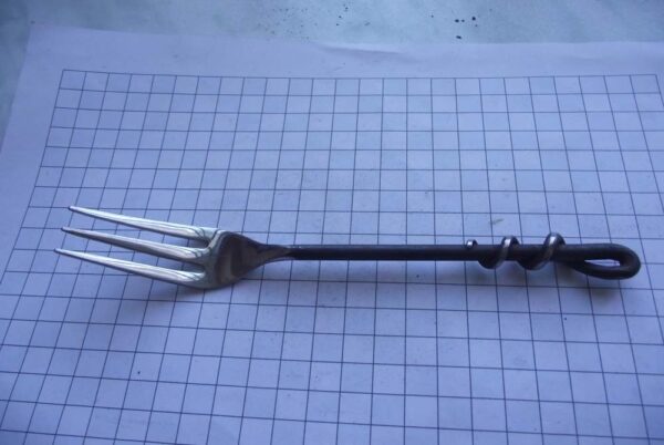 Cutlery-spiral design fork