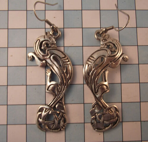 Celtic Brooches, Earrings & Pendants – Silver & Copper Plated Pewter. 40 BKE35-PS