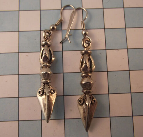 Celtic Brooches, Earrings & Pendants – Silver & Copper Plated Pewter. 42 BKE37-PS