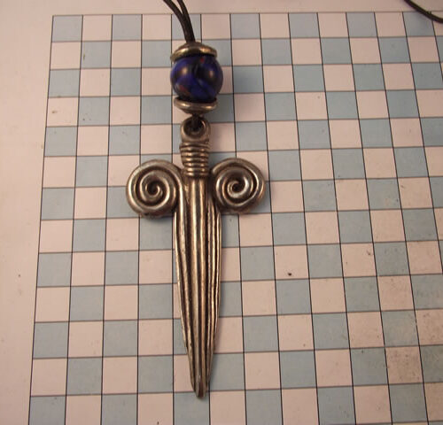 Celtic Brooches, Earrings & Pendants – Silver & Copper Plated Pewter. 86 BKN23-PS